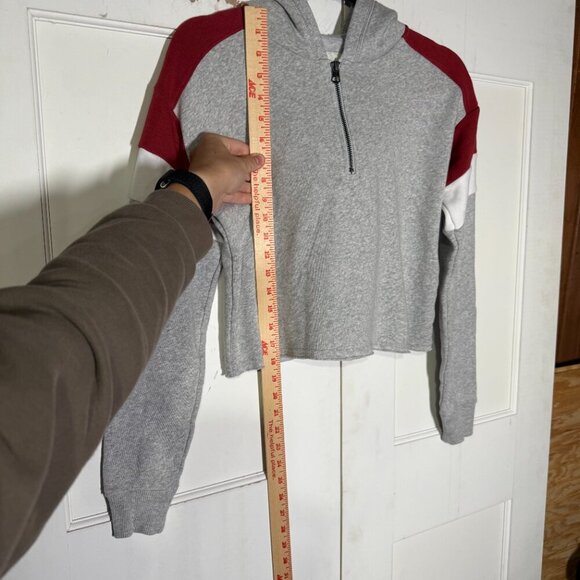 American Eagle Cropped Quarter Zip Hoodie Colorblock Gray White Red Size XXS - Picture 4 of 8